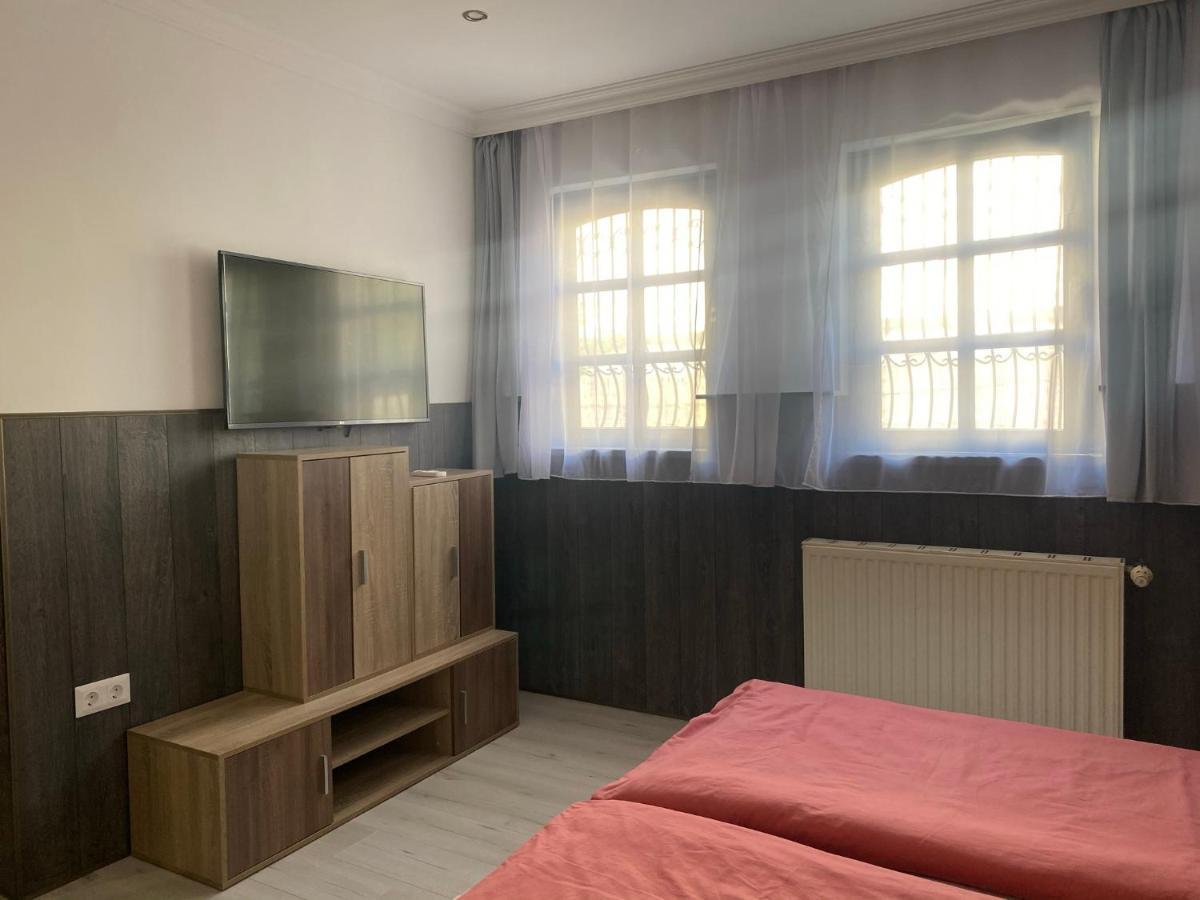Holiday Apartmanhaz بالاتونفوريد المظهر الخارجي الصورة